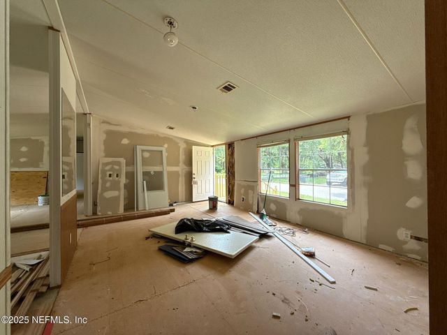 406 BEECH Street, Palatka, FL 32177