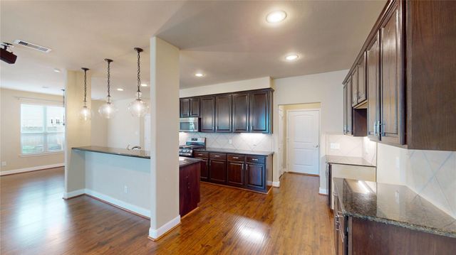 9230 Drewberry Street, Houston, TX 77080