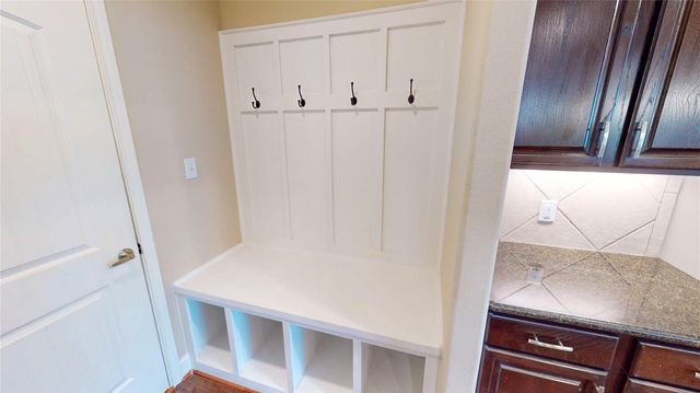 9230 Drewberry Street, Houston, TX 77080