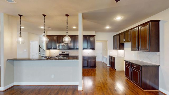 9230 Drewberry Street, Houston, TX 77080