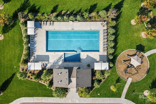 6119 N Farleigh Ave, Meridian, ID 83646