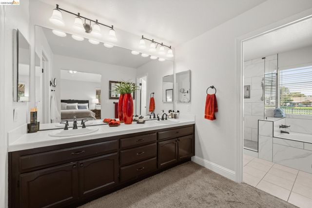 2212 Colonial Ct, Discovery Bay, CA 94505