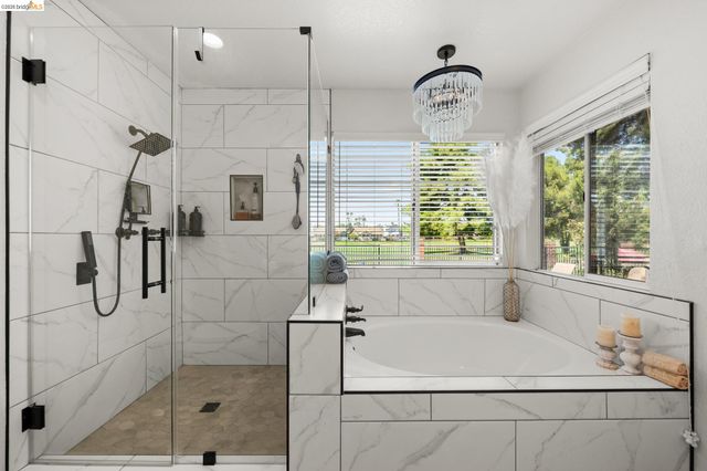 2212 Colonial Ct, Discovery Bay, CA 94505