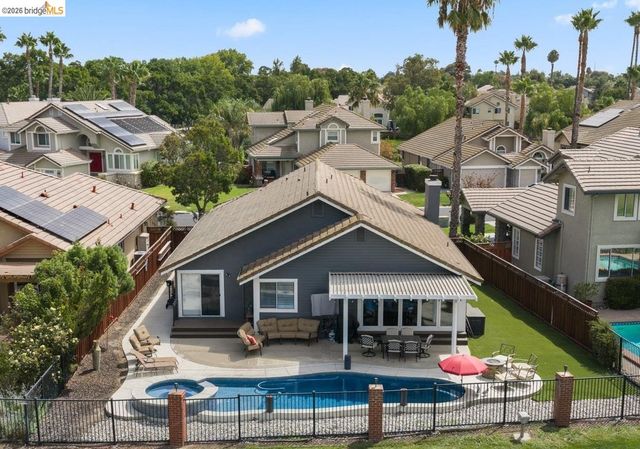 2212 Colonial Ct, Discovery Bay, CA 94505