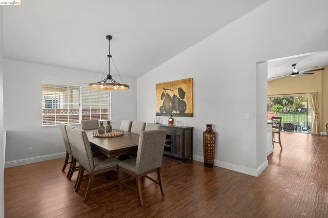 2212 Colonial Ct, Discovery Bay, CA 94505
