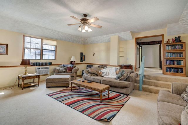 715 S Farm Road 193, Springfield, MO 65809