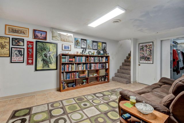 715 S Farm Road 193, Springfield, MO 65809