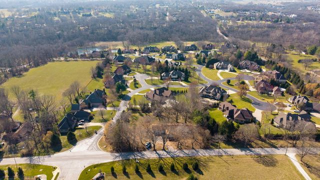 715 S Farm Road 193, Springfield, MO 65809