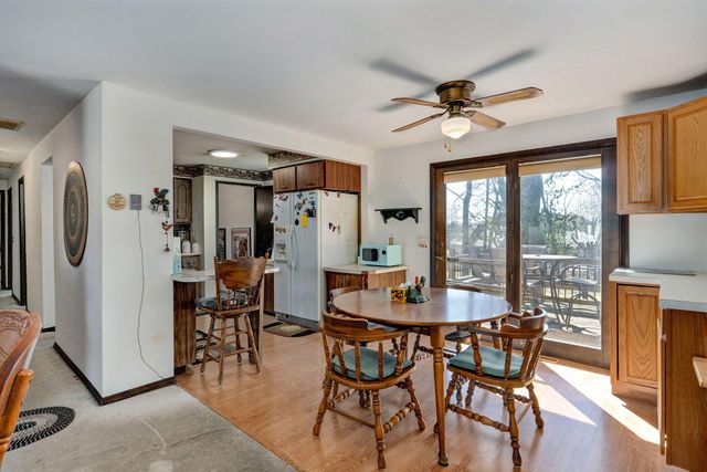 715 S Farm Road 193, Springfield, MO 65809