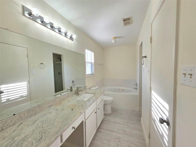 8126 Golf Green Circle, Houston, TX 77036