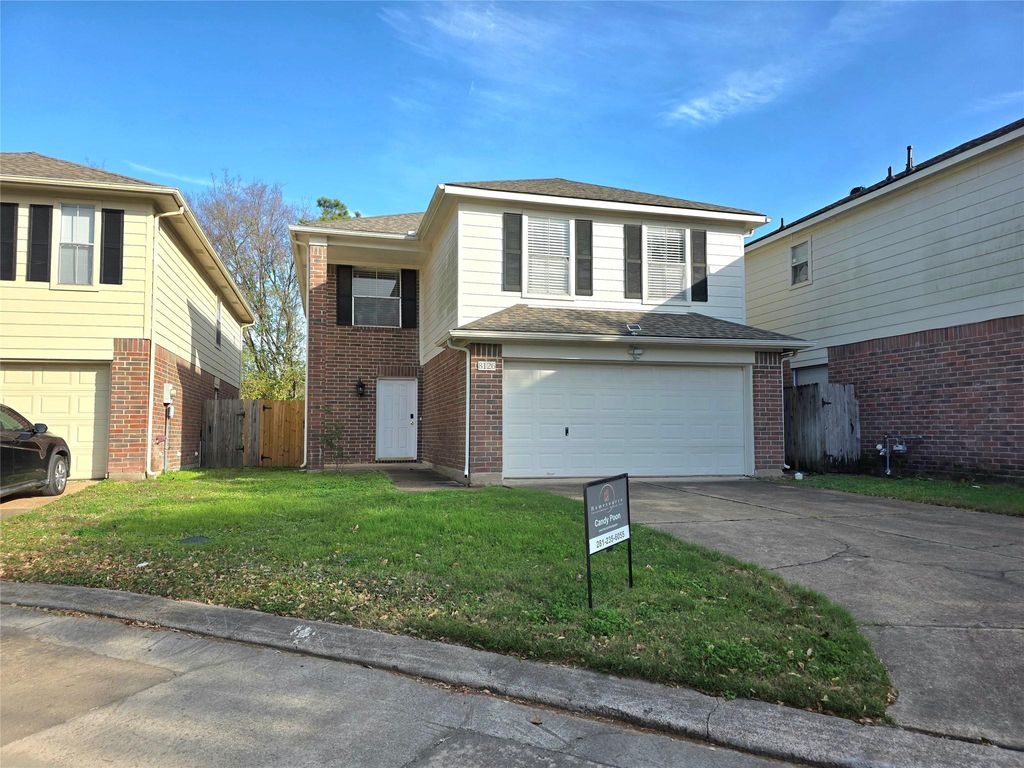 8126 Golf Green Circle, Houston, TX 77036