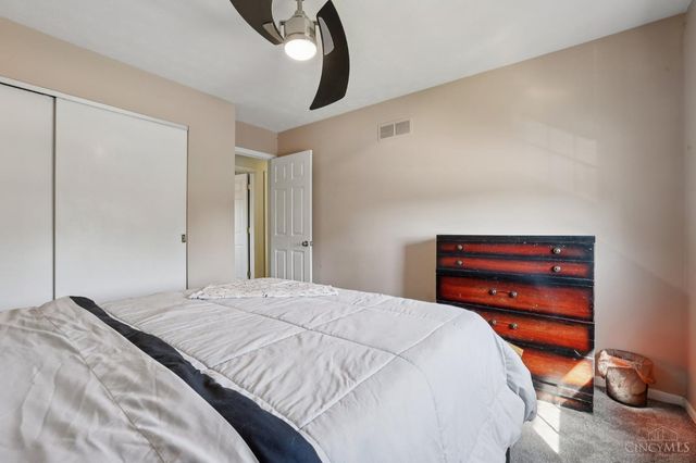 5815 Leslie Drive, Fairfield, OH 45014