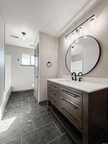 357 Barry St, Wynne, AR 72396