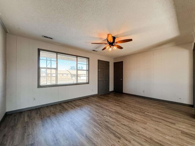 357 Barry St, Wynne, AR 72396