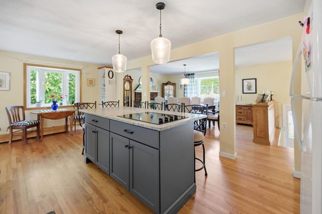 43 Matthias Street, Salem, NH 03079