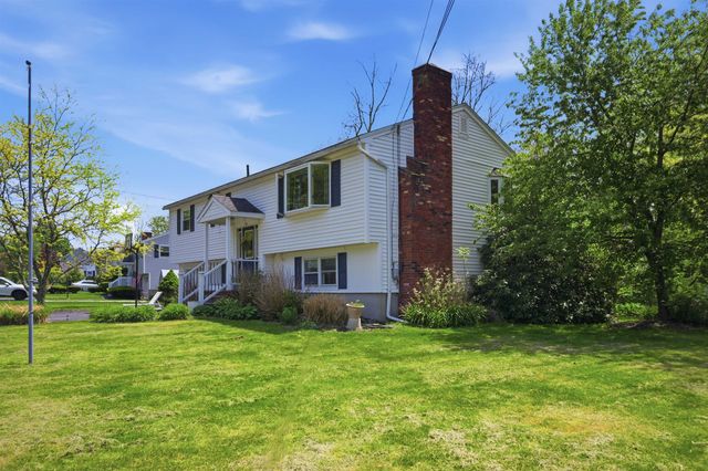 43 Matthias Street, Salem, NH 03079