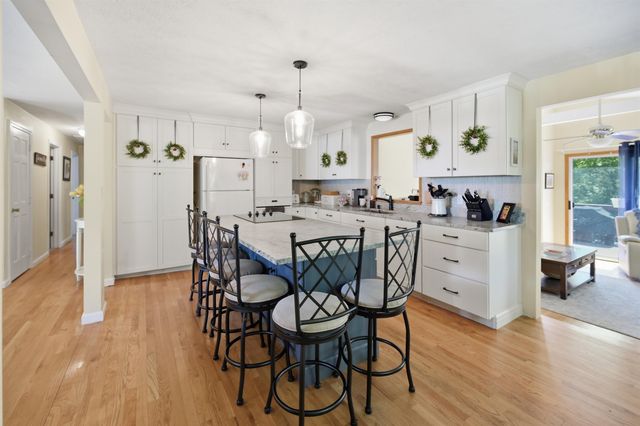 43 Matthias Street, Salem, NH 03079