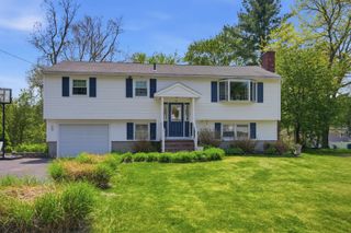 43 Matthias Street, Salem, NH 03079