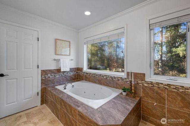 16209 205th Place SE, Renton, WA 98059