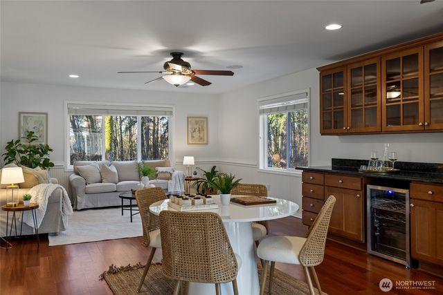 16209 205th Place SE, Renton, WA 98059