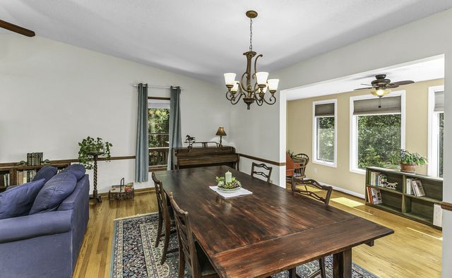 1112 Meadowbrook Trail, Hillsborough, NC 27278