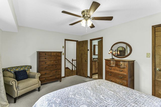 1112 Meadowbrook Trail, Hillsborough, NC 27278