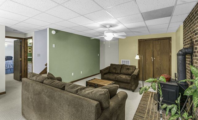 1112 Meadowbrook Trail, Hillsborough, NC 27278
