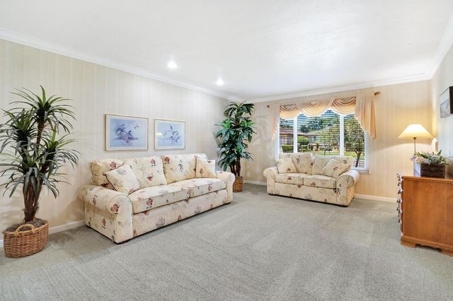 1141 E Paul Avenue, Fresno, CA 93710