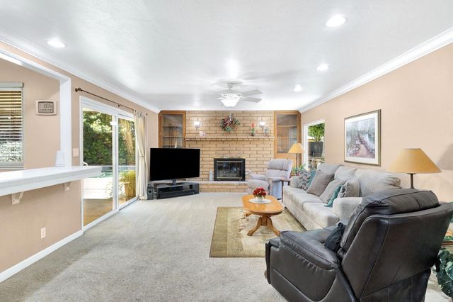 1141 E Paul Avenue, Fresno, CA 93710