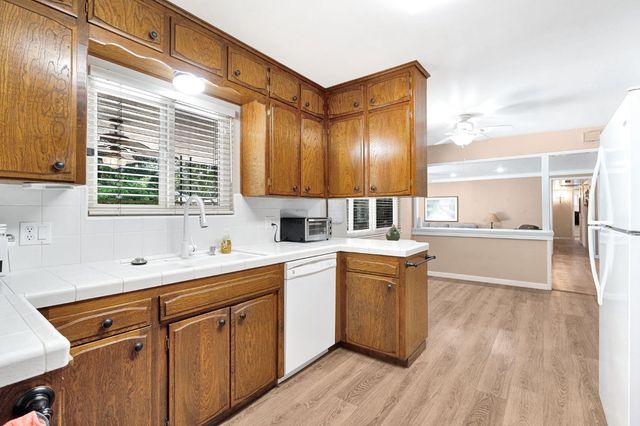 1141 E Paul Avenue, Fresno, CA 93710