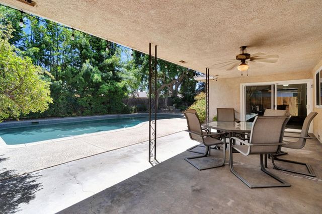 1141 E Paul Avenue, Fresno, CA 93710