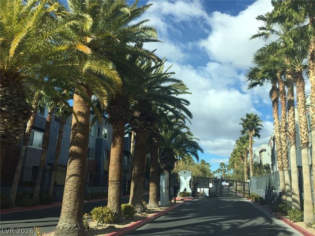 9050 West Tropicana Avenue 1077, Las Vegas, NV 89147