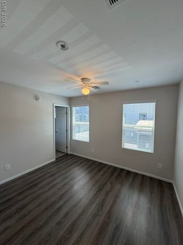 9050 West Tropicana Avenue 1077, Las Vegas, NV 89147