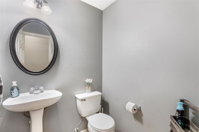 1722 Penina Drive, Crosby, TX 77532