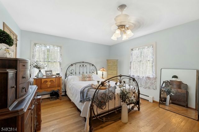 4 Northbrae Dr, Rockaway Twp., NJ 07005