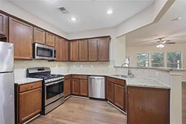 3427 Vintage Circle BLDG 15, Smyrna, GA 30080