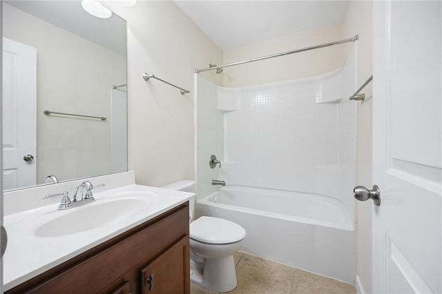 3427 Vintage Circle BLDG 15, Smyrna, GA 30080