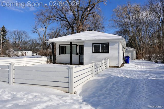 14032 Patton St Street, Detroit, MI 48223