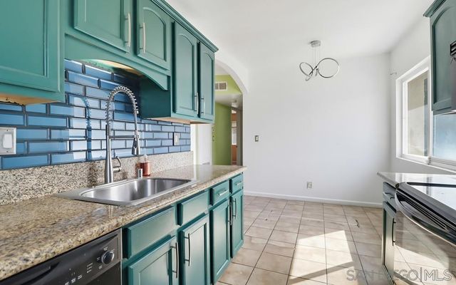 4463 Home Ave 5, San Diego, CA 92105