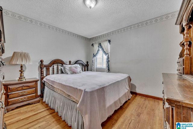 641 PINEYWOOD ROAD, Gardendale, AL 35071