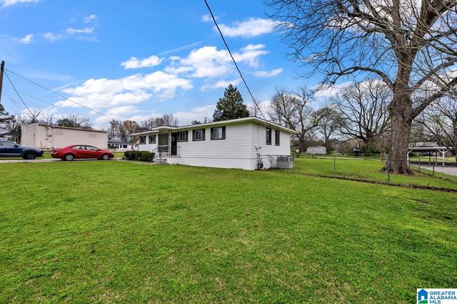 641 PINEYWOOD ROAD, Gardendale, AL 35071