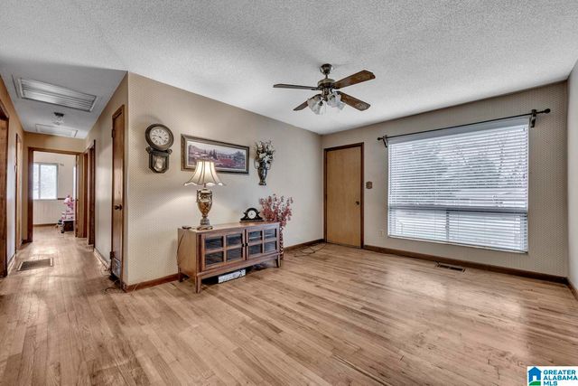 641 PINEYWOOD ROAD, Gardendale, AL 35071