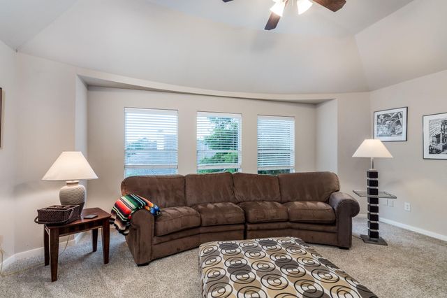 907 Colorado Springs Court, Spring, TX 77373