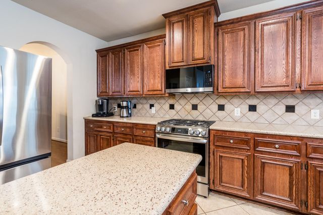 907 Colorado Springs Court, Spring, TX 77373