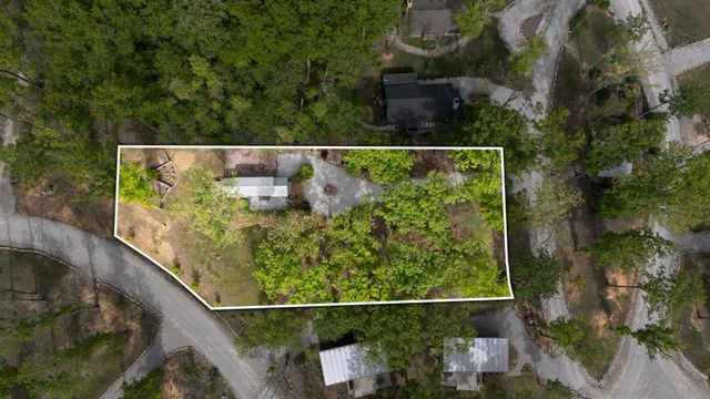 318 Waters Edge Way, Tracy City, TN 37387