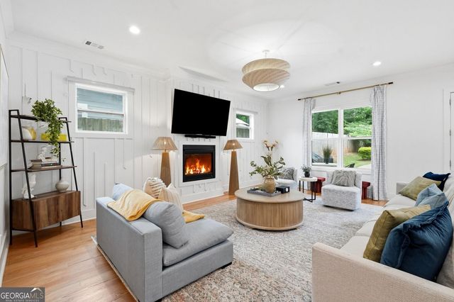 2114 Memorial Drive SE, Atlanta, GA 30317