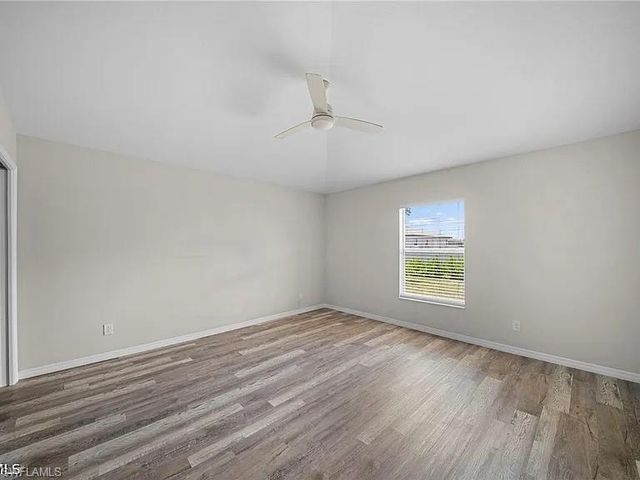 202 NW 25th PL, Cape Coral, FL 33993