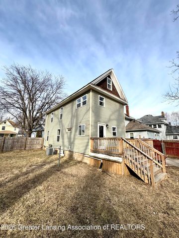 1233 W Michigan Avenue, Lansing, MI 48915