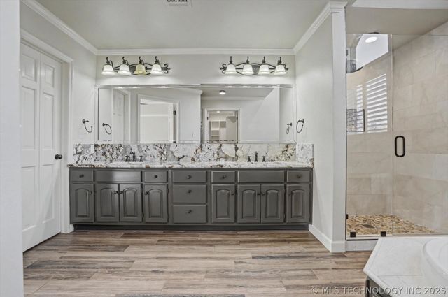 817 Countrywood Way, Sapulpa, OK 74066