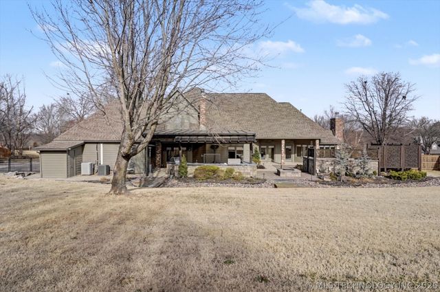 817 Countrywood Way, Sapulpa, OK 74066